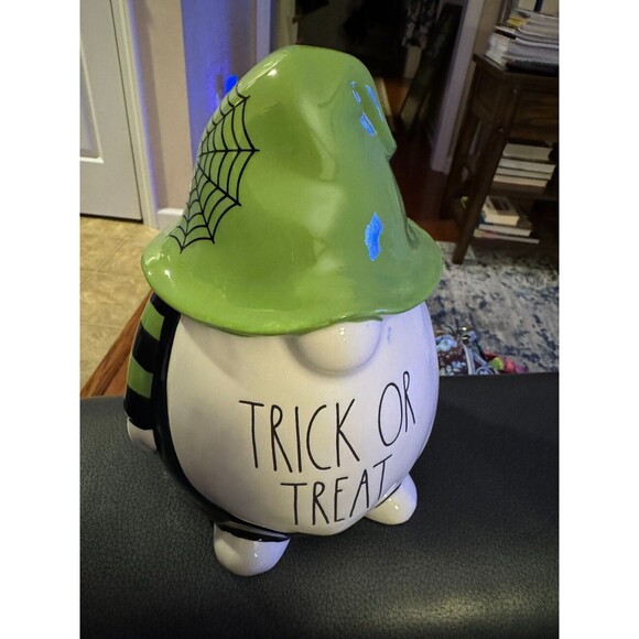 Rae Dunn "Trick or Treat" Ceramic Gnome Halloween Green Black 9" Fall Decor NEW - Picture 6 of 8